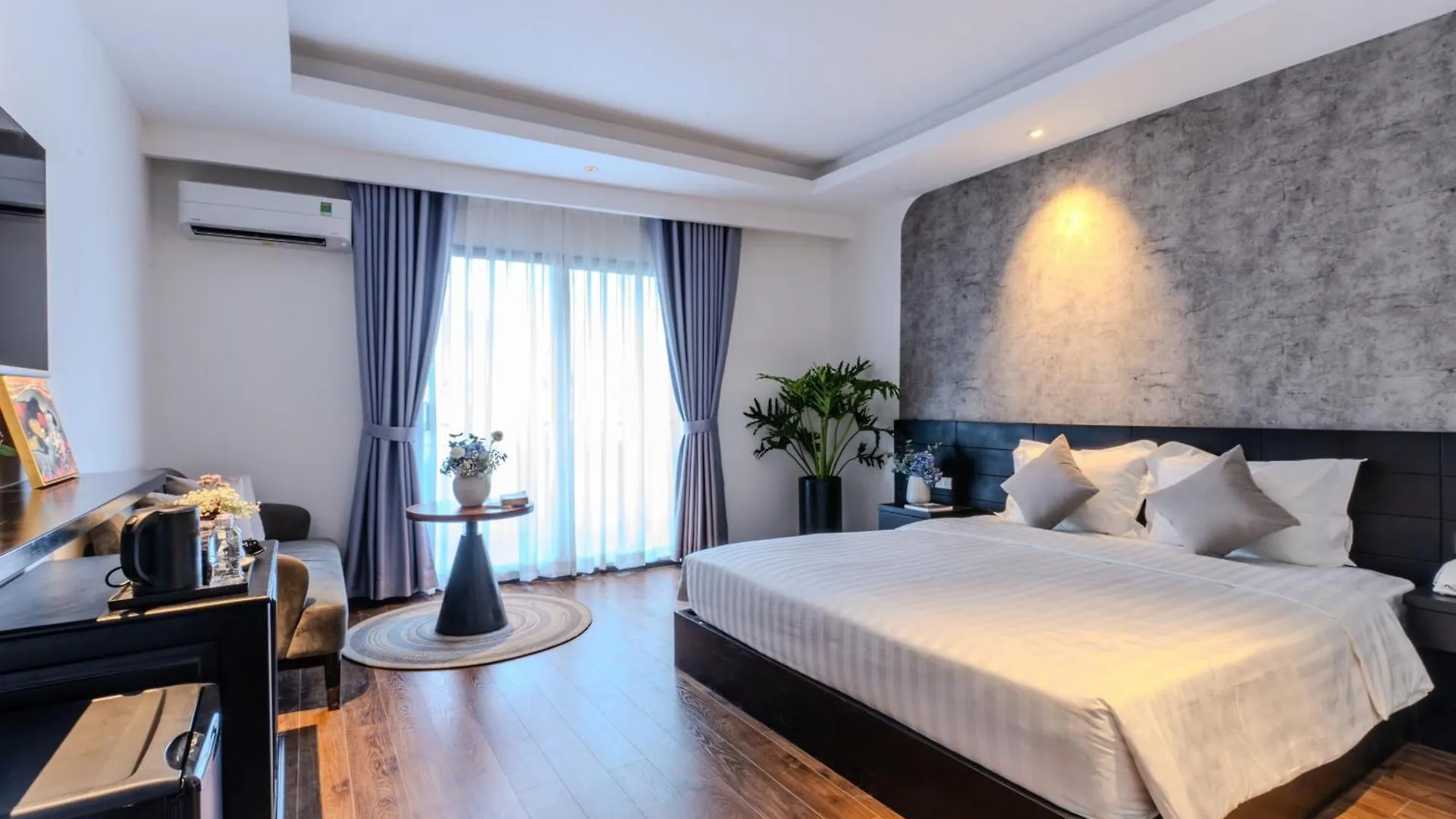 Park View Luxury Hotel Ho Şi Min